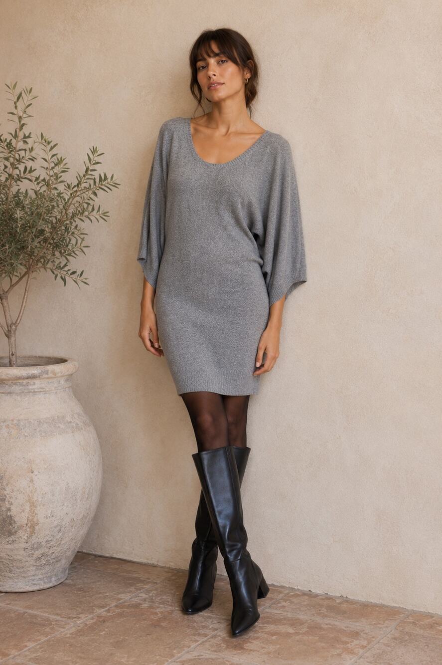 Bebe Sweater Dress Women’s M Grey Dolman Sleeve Scoop Neck Chic Autumn Luxe Y2k